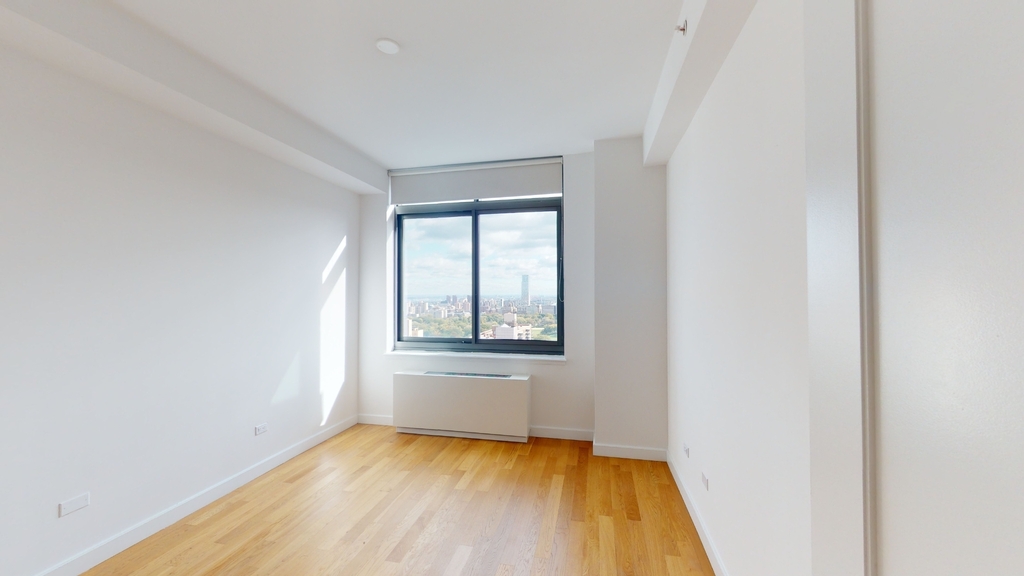 808 Columbus Avenue - Photo 3