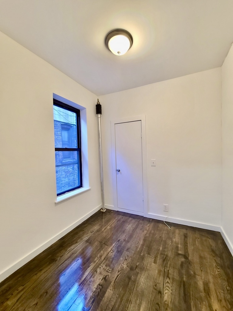 165 East 87th Street - Photo 7