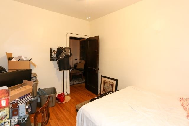 3827 N. Drake, Unit 3 - Photo 16