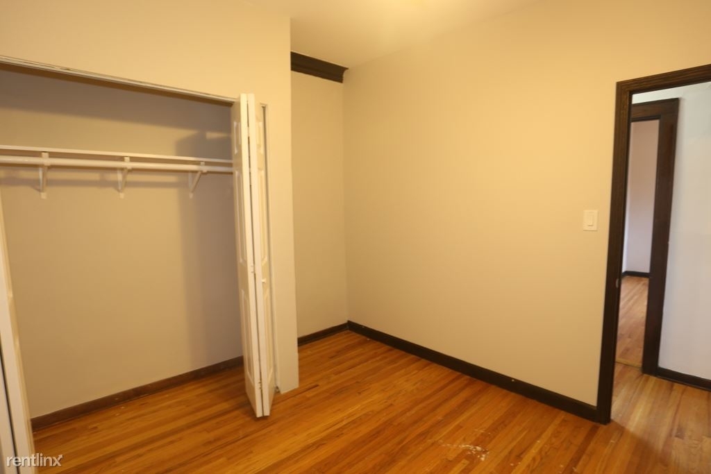 3825 N. Drake, Unit 3 - Photo 12