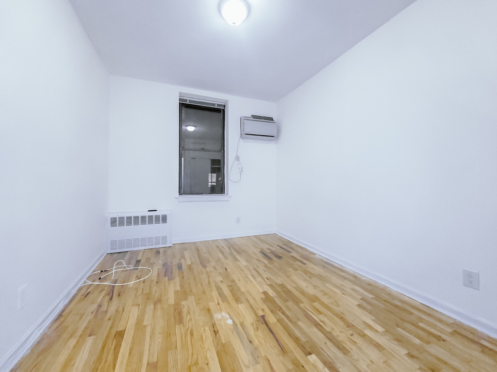 333 East 84th street - Photo 5