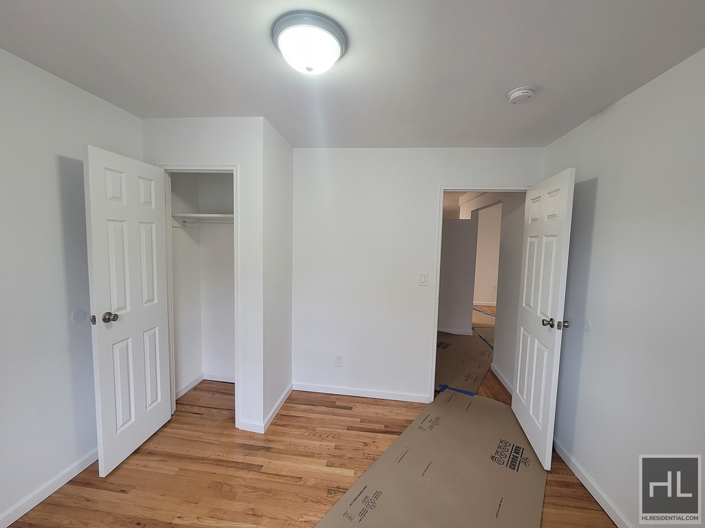 905 East 82 Street - Photo 10