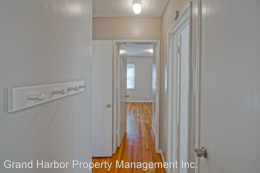 14226 Isis Avenue - Photo 29