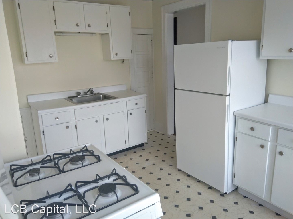 3113 Delaware Ave. 1-2 - Photo 4