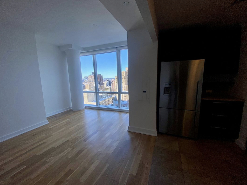 885 6th Avenue - Photo 1