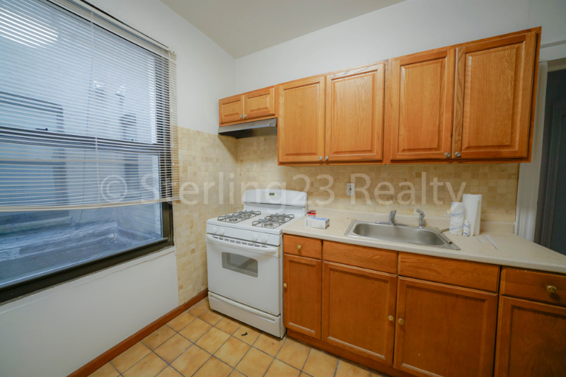 3606 Ditmars Blvd - Photo 8