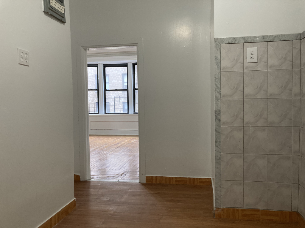 West 177 St. - Photo 9