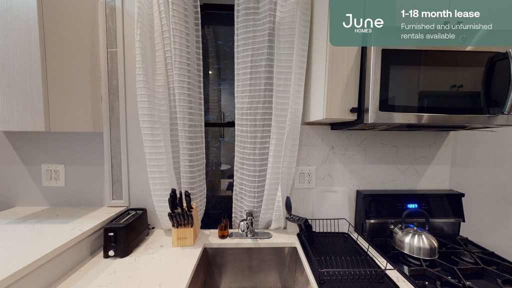 826 9th Avenue - Photo 19