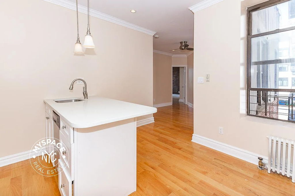 41 Jefferson Street - Photo 1