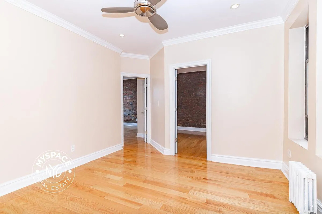 41 Jefferson Street - Photo 3