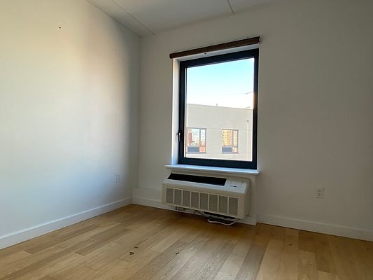 150 Union Avenue - Photo 8