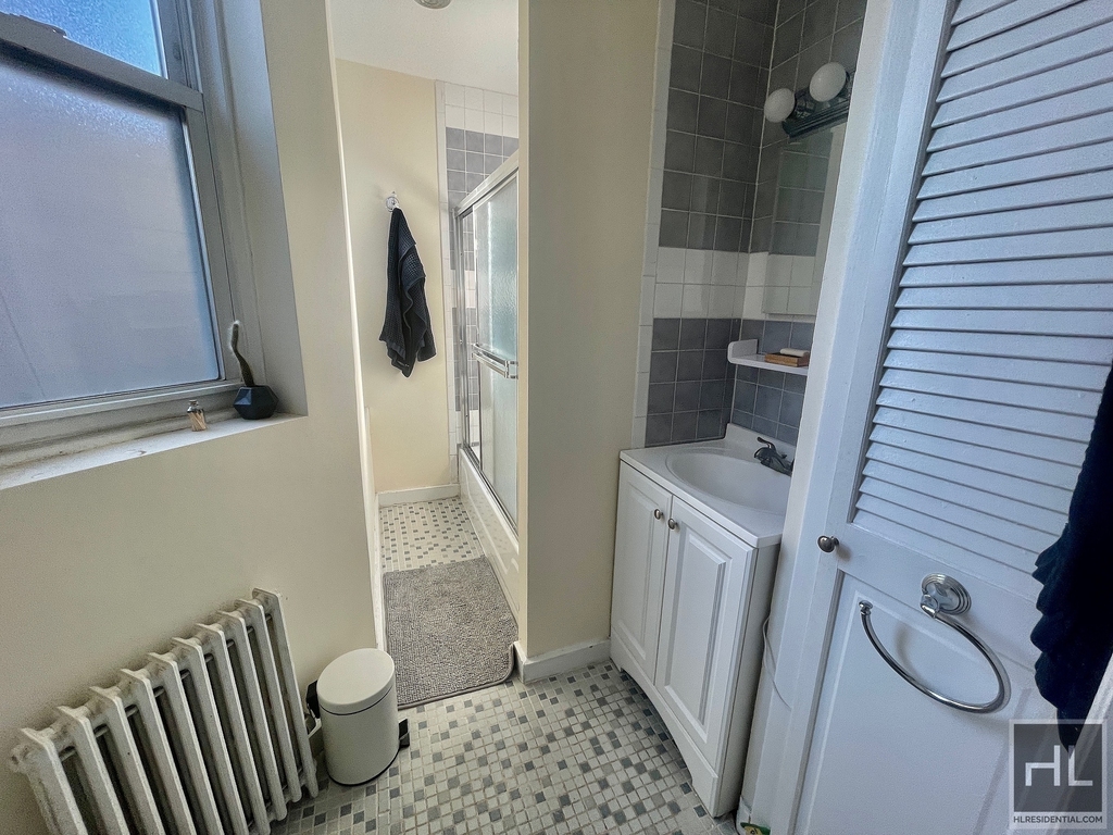 361 7 Street - Photo 10