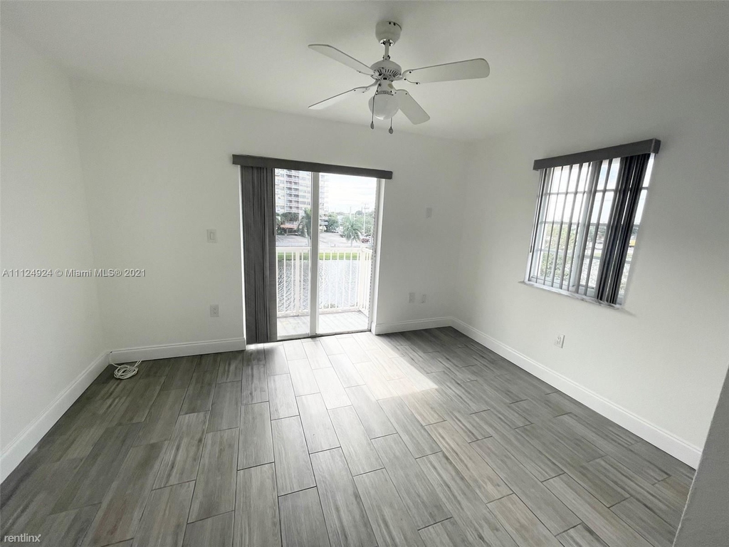 2038 Ne 167th St # 3-128 - Photo 5