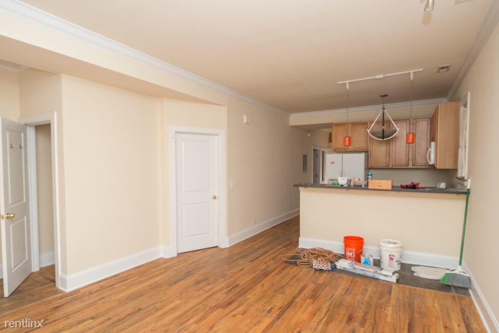 1314 W. Roscoe, Unit 1 - Photo 3