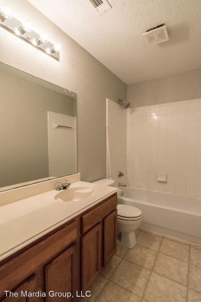 1001 Hideaway Ct - Photo 21