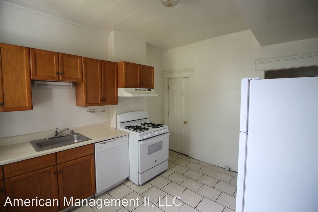 225 W. 29th St. - Photo 12