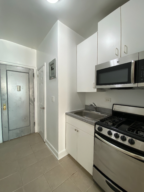 152 East 84th Street - Photo 3