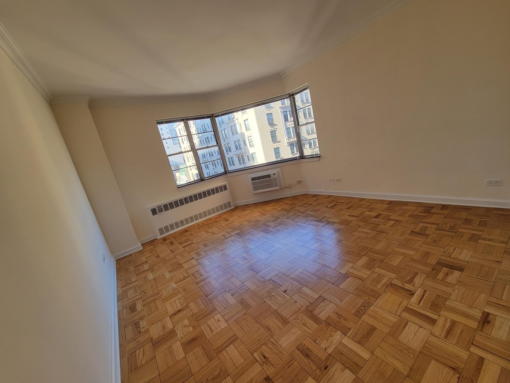 40 East 89th Street - Photo 6