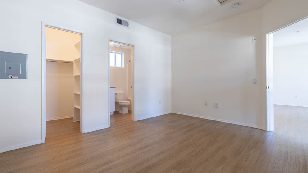 27800 N. Mcbean Parkway - Photo 35