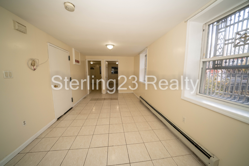 25-18 36th Avenue - Photo 6