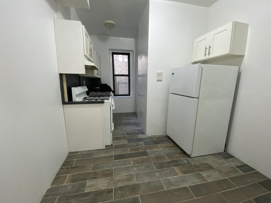 West 193rd street/ Broadway  - Photo 6