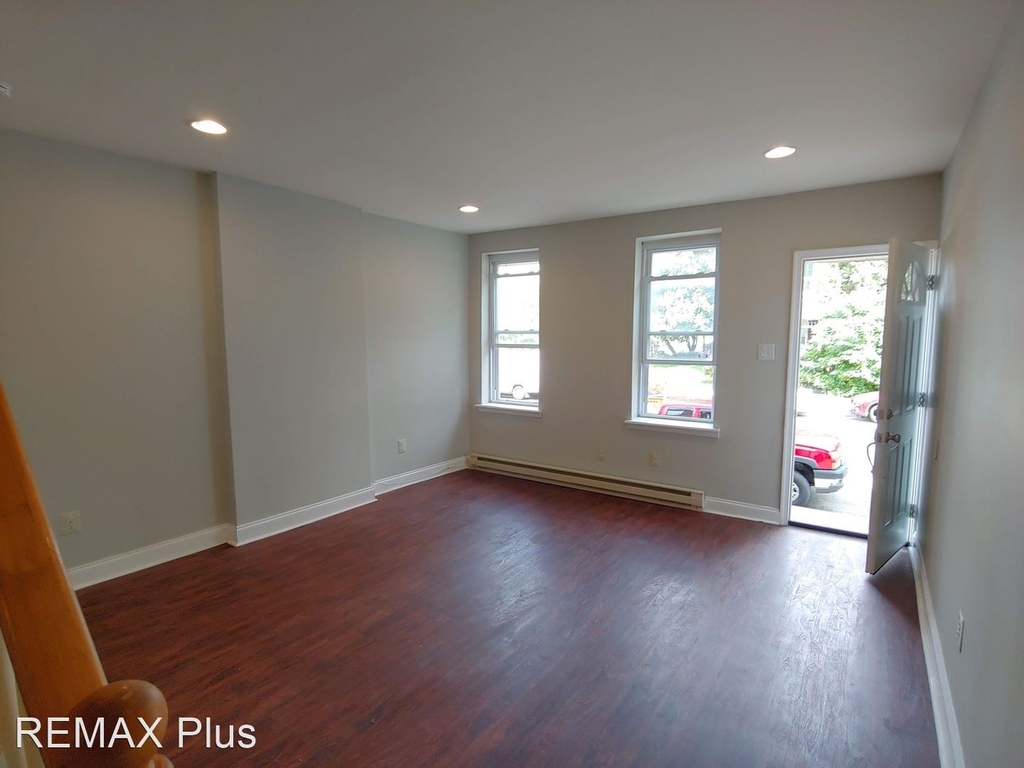 4220 Powelton Avenue - Photo 36