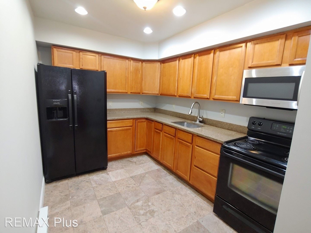 4220 Powelton Avenue - Photo 1