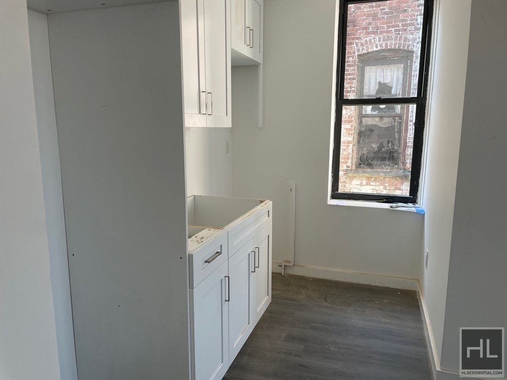 1796 Nostrand Avenue - Photo 9