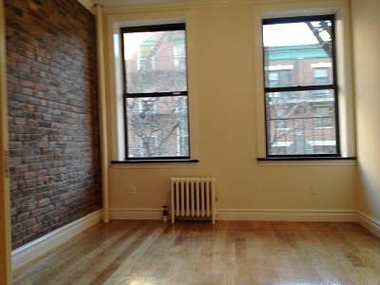 325 East 5th Street - Photo 0