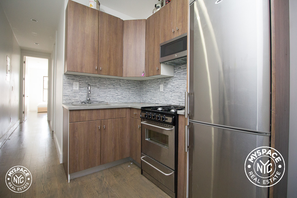 1092 Nostrand Avenue - Photo 0