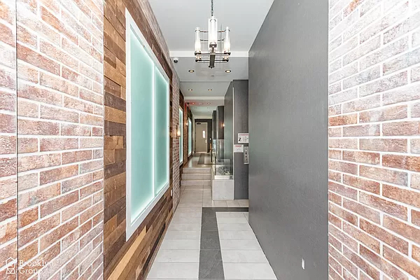56 Box Street - Photo 13