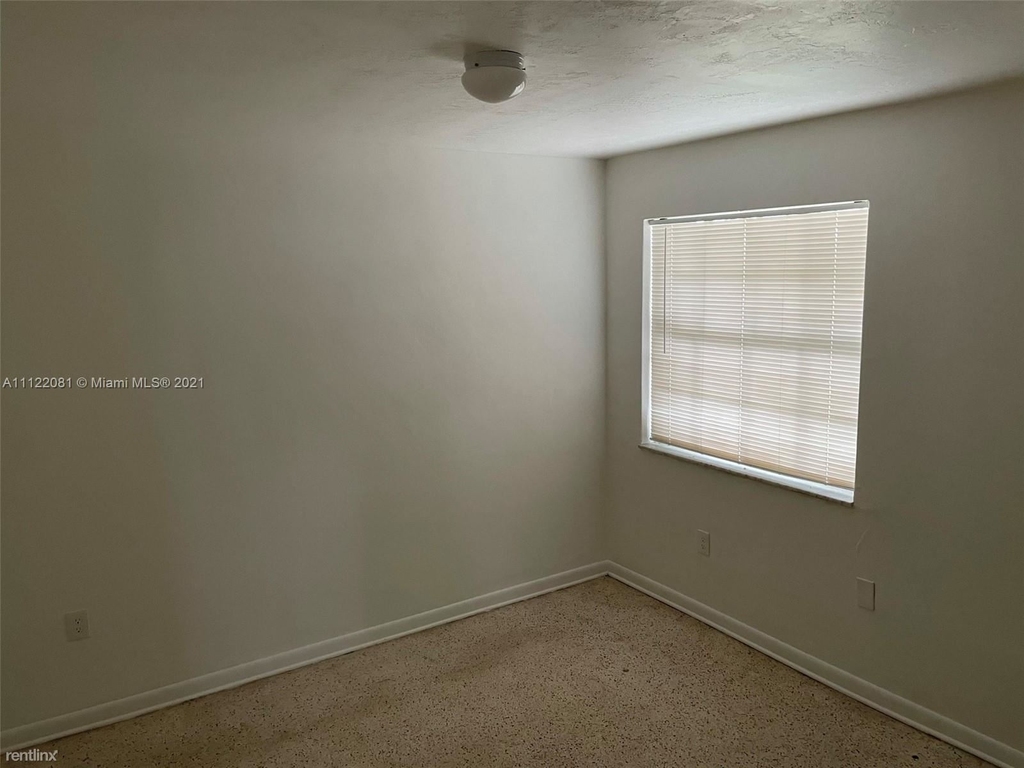 3621 Sw 89th Ct # 3621 - Photo 5