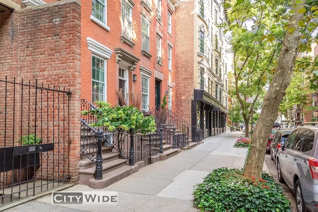 218 East 89th Street - Photo 3