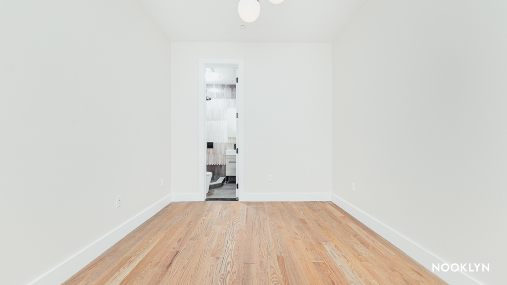 1153 Broadway   - Photo 8