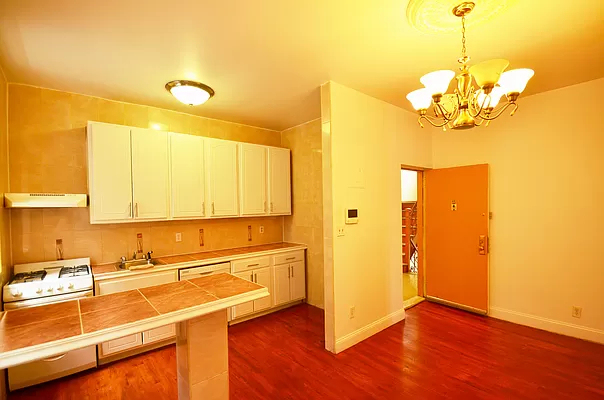 521 West 180th Street - Photo 2