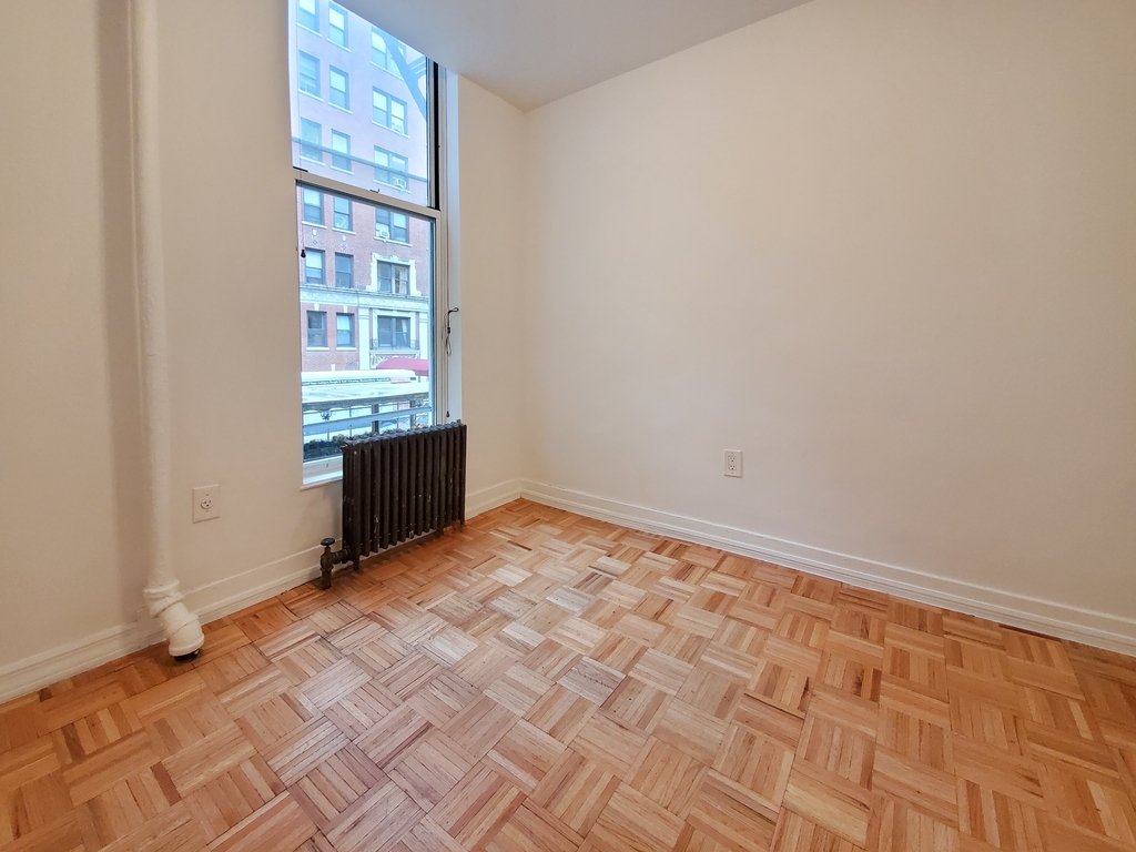 116 East 31st Street - Photo 6