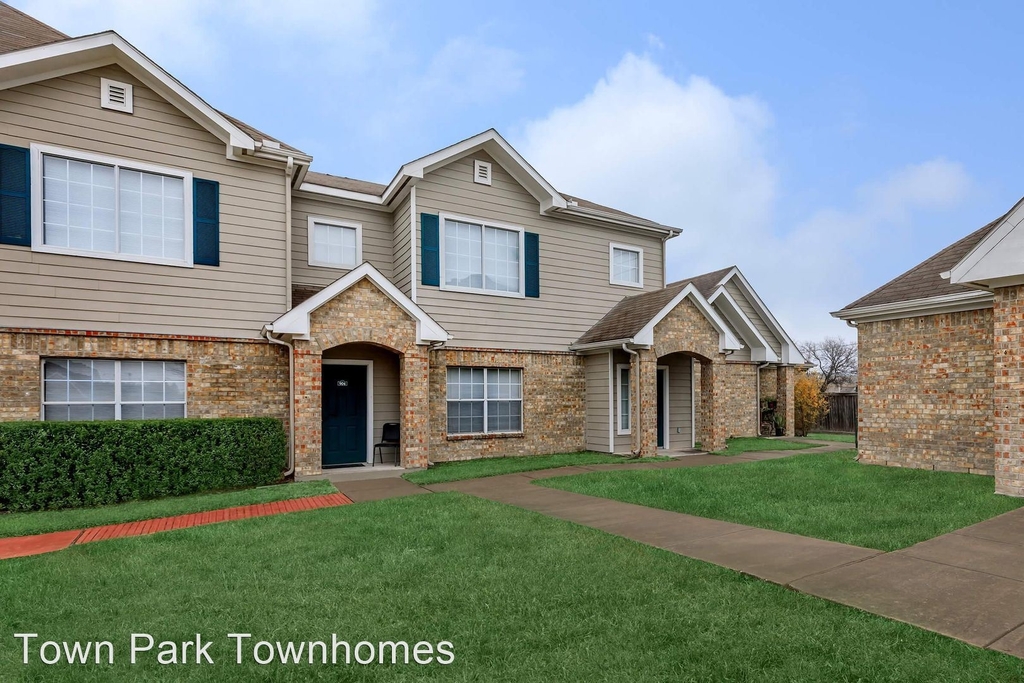 9950 Town Park Townhomes - Photo 10