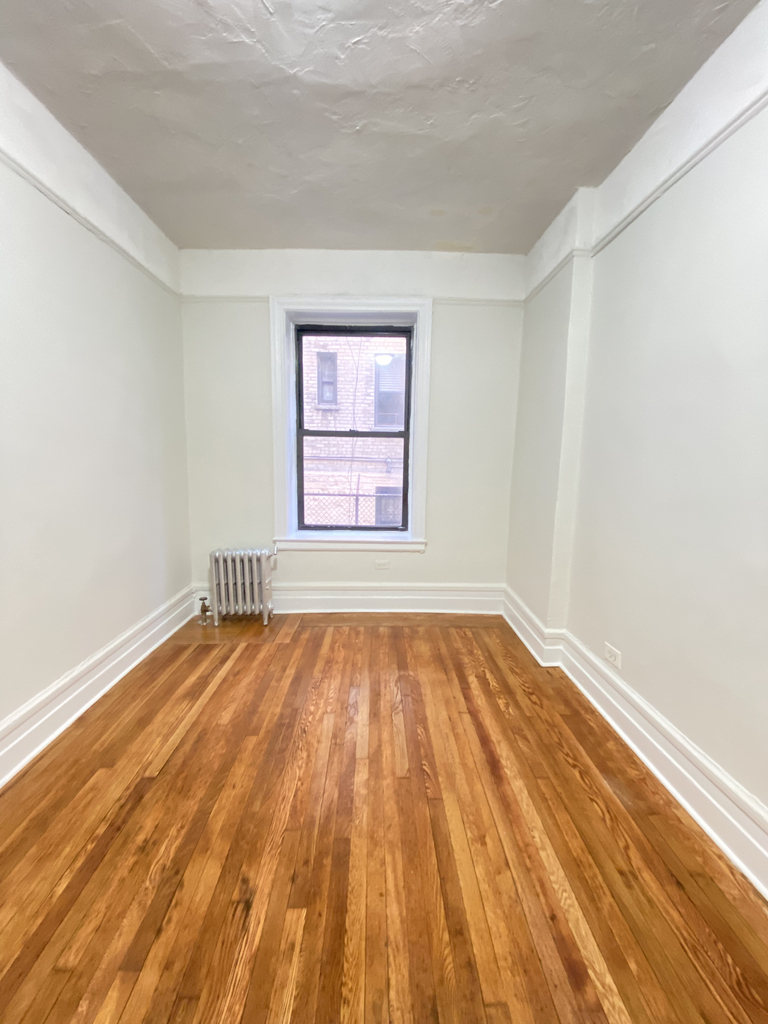 700 West 177th Street - Photo 5