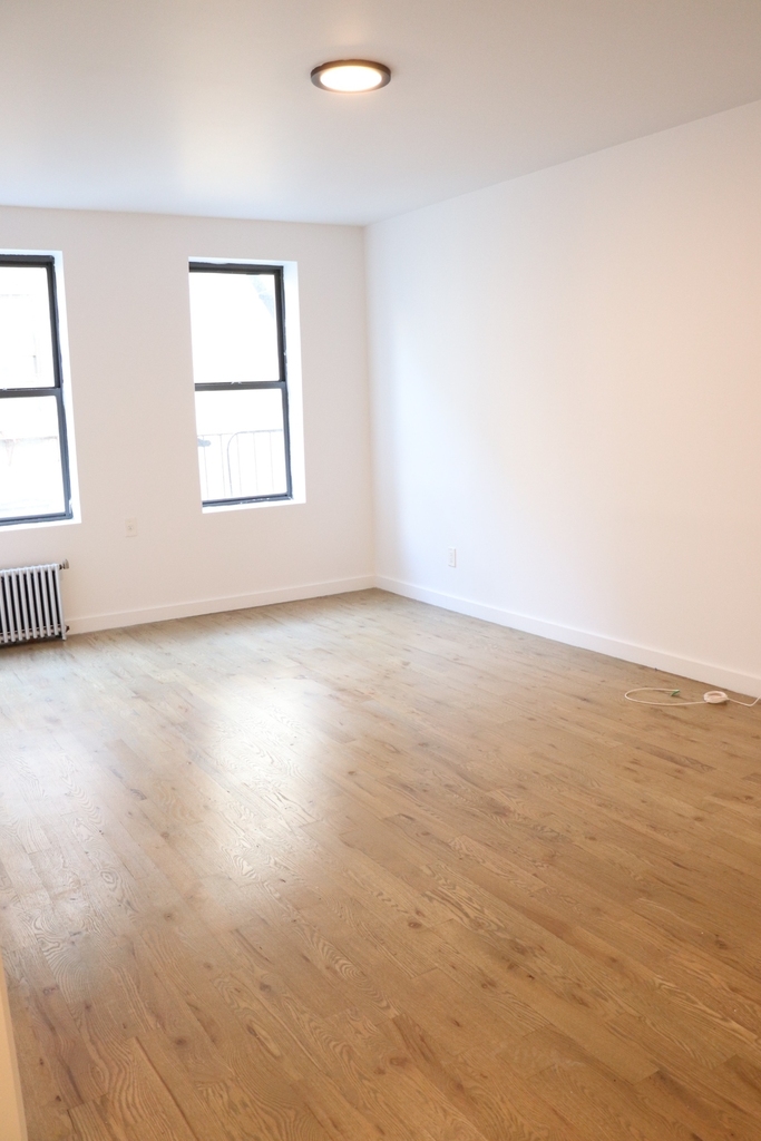 700 West 175th Street - Photo 5