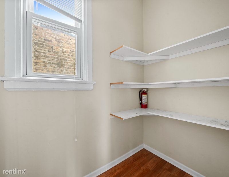 2459 W Armitage Ave 2r - Photo 4