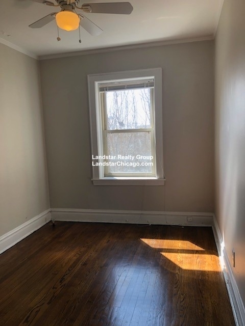 4516 N Wolcott Ave - Photo 2