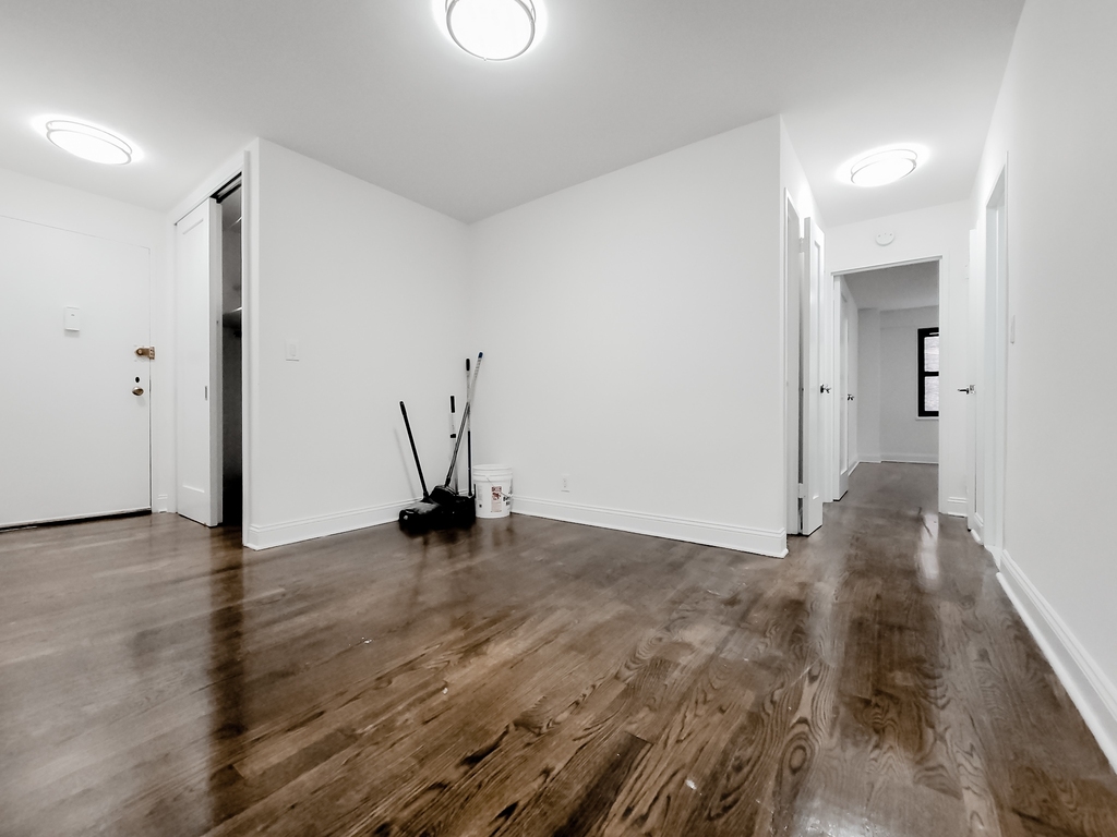 405 East 56th Street - Photo 3