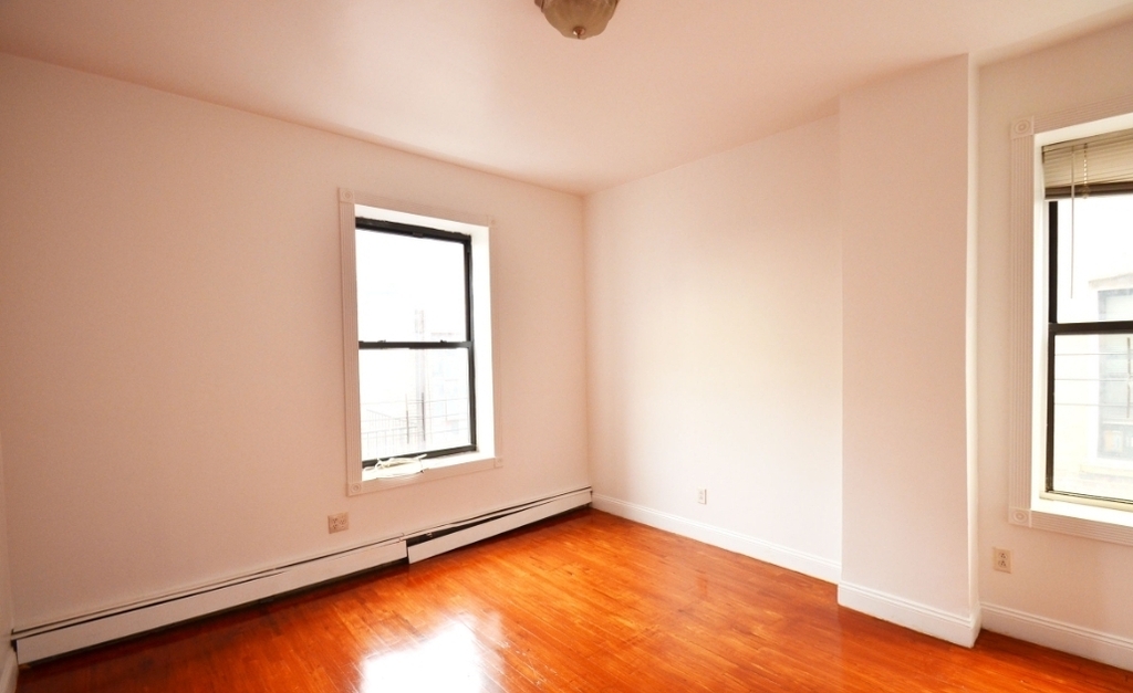 521 West 180th Street - Photo 4