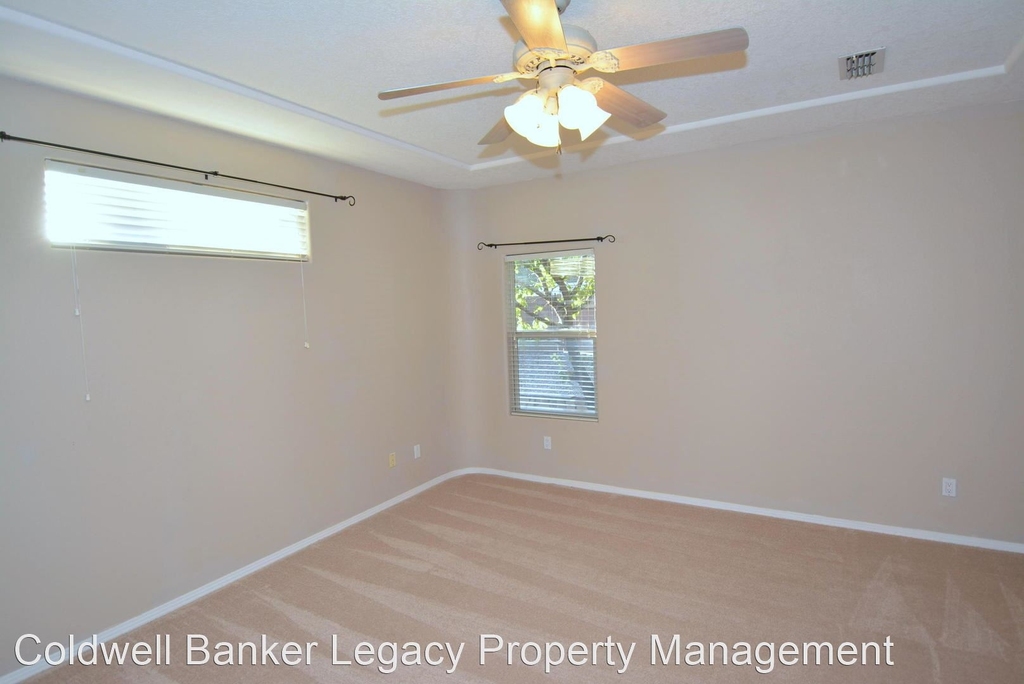 10133 Irbid Rd Ne - Photo 9