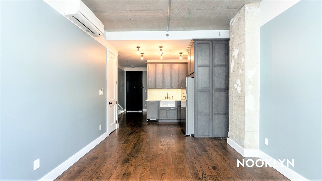 187 Kent Avenue - Photo 5