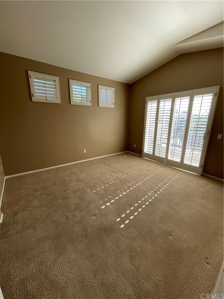 262 California Court - Photo 14