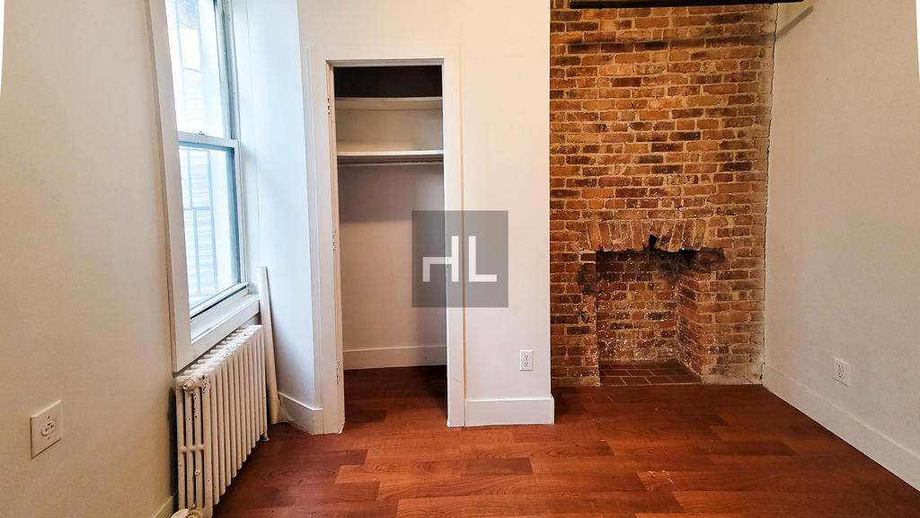 294 Harman Street - Photo 8