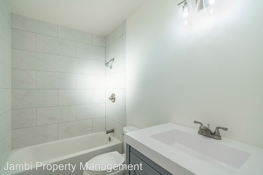 4729 West 152nd Street - Photo 16