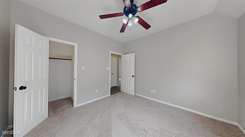 25123 Burgh Castle Drive - Photo 12