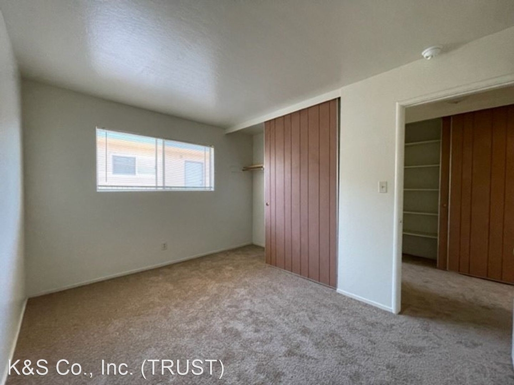 2236 Lincoln Avenue - Photo 6